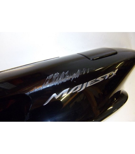 YAMAHA MAJESTY 125 2007-2010 CARENAGE ARRIERE GAUCHE -OCCASION