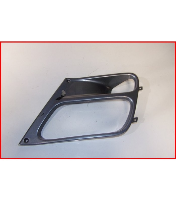 Honda ST 1100 Pan European SC26 (1990) – Carénage Avant Droit Endommagé (pièce A187B)