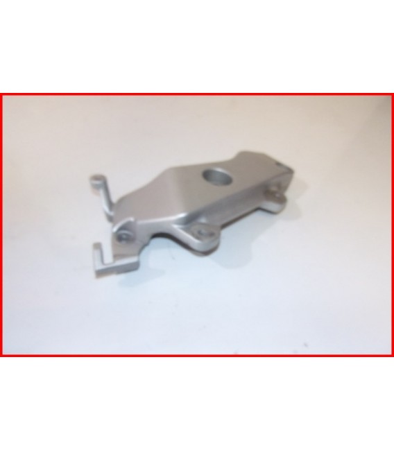 PLATINE SUPPORT DROITE-OCCASION moto honda hornet 600 2003 à 2004 