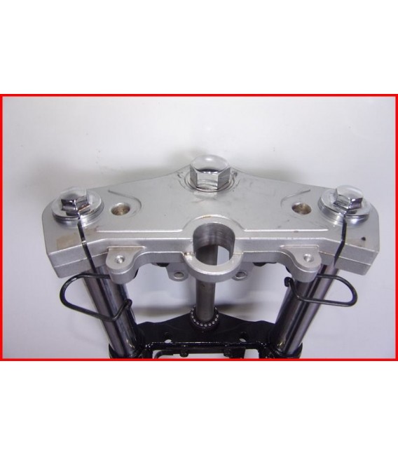 DAELIM ROADSPORT 2011 FOURCHE AVANT -OCCASION