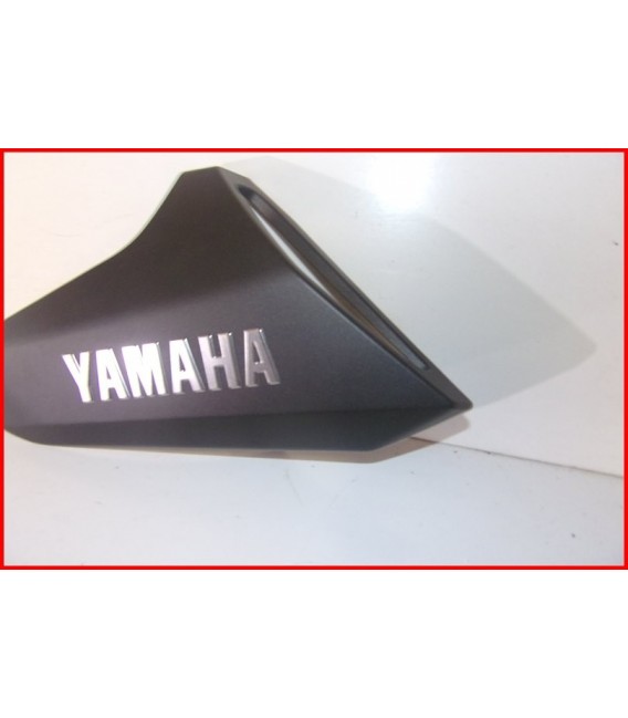 YAMAHA MT 09 MT09 850 2013-2016 ECOPE DE CARENAGE DROITE "rayures" -OCCASION