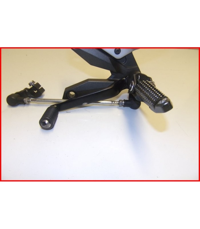 Repose-pied Avant Droit Kawasaki ZZR 1200 (2002-2006) - Occasion