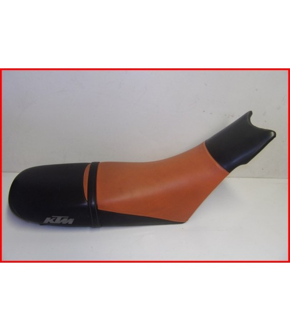 KTM DUKE 640 2006 SELLE "petites traces" -OCCASION