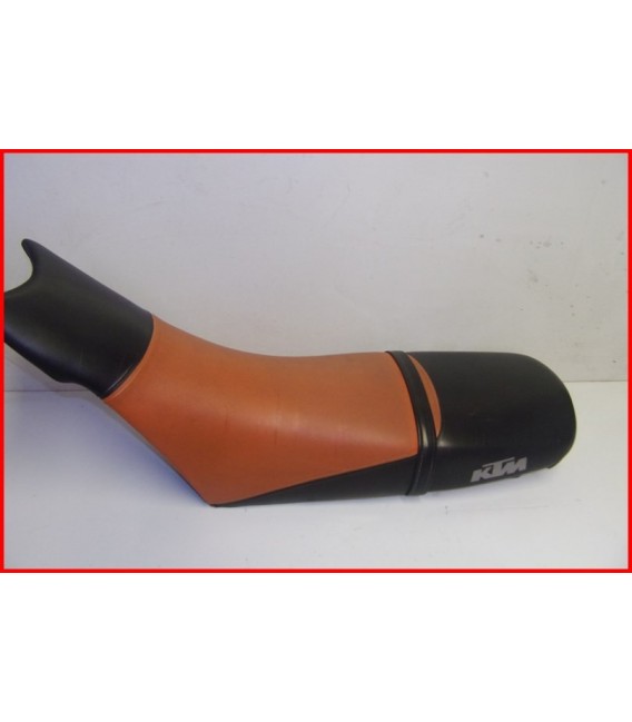 KTM DUKE 640 2006 SELLE "petites traces" -OCCASION