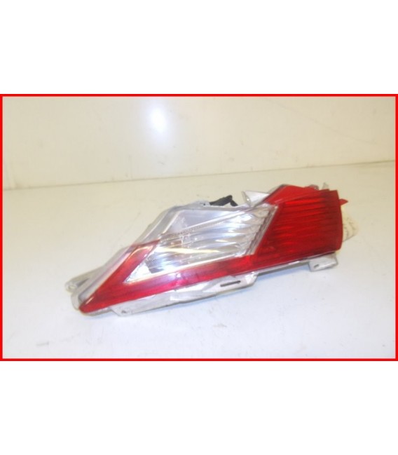 HONDA FES PANTHEON 125 2003-2006 FEU ARRIERE GAUCHE "griffures"-OCCASION