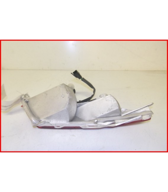 HONDA FES PANTHEON 125 2003-2006 FEU ARRIERE GAUCHE "griffures"-OCCASION