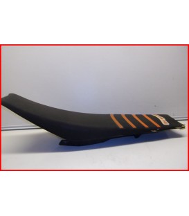 KTM EXC 2017-2018 SELLE "housse déchirée" -OCCASION