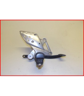 HONDA CBR 125 2007-2010 PLATINE CALE PIED AV DROITE -OCCASION