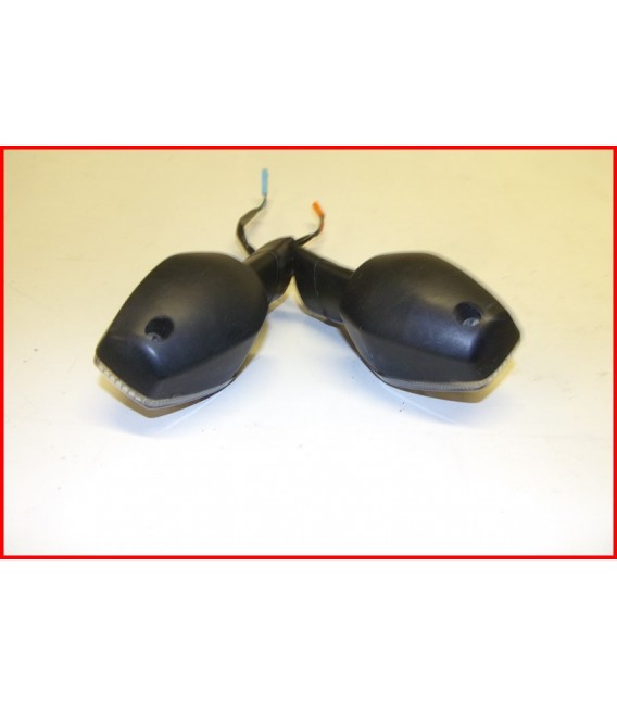 HONDA CBR 125 2007-2010 CLIGNOTANTS ARRIERE DROIT + GAUCHE -OCCASION