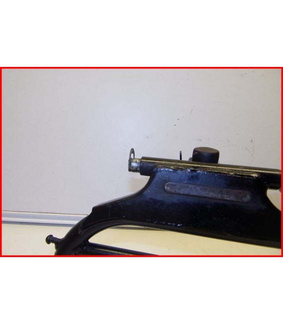 YAMAHA X MAX 125 2006-2009 BEQUILLE CENTRALE -OCCASION