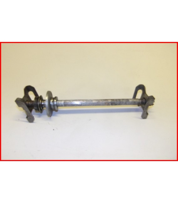 KAWASAKI KLE 500 1991-1994 AXE DE ROUE ARRIERE - OCCASION