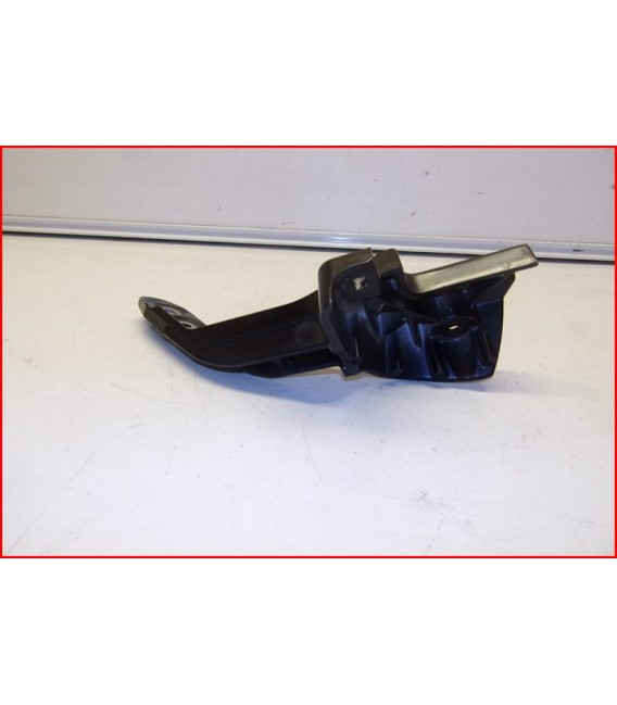 YAMAHA FZS 600 FAZER 1998-2001 SUPPORT RETROVISEUR DROIT -OCCASION