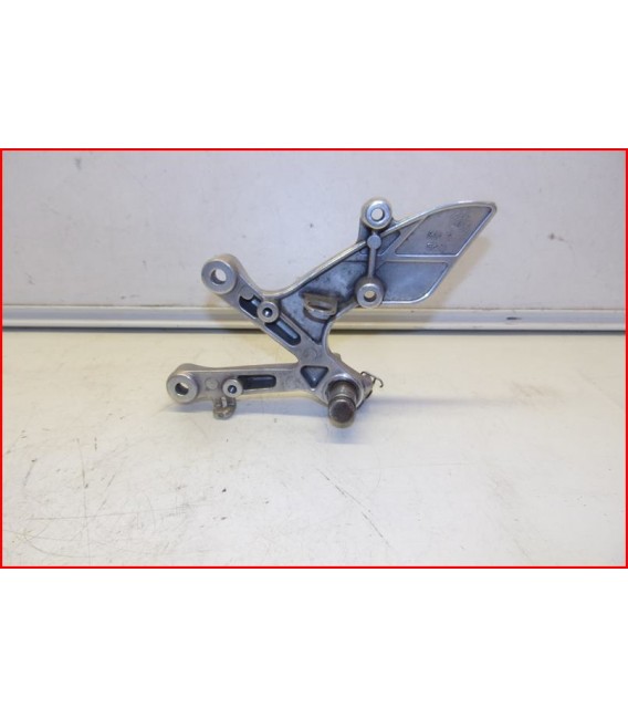 HONDA VFR 750 1994-1997 PLATINE CALE PIED AV DROITE - OCCASION