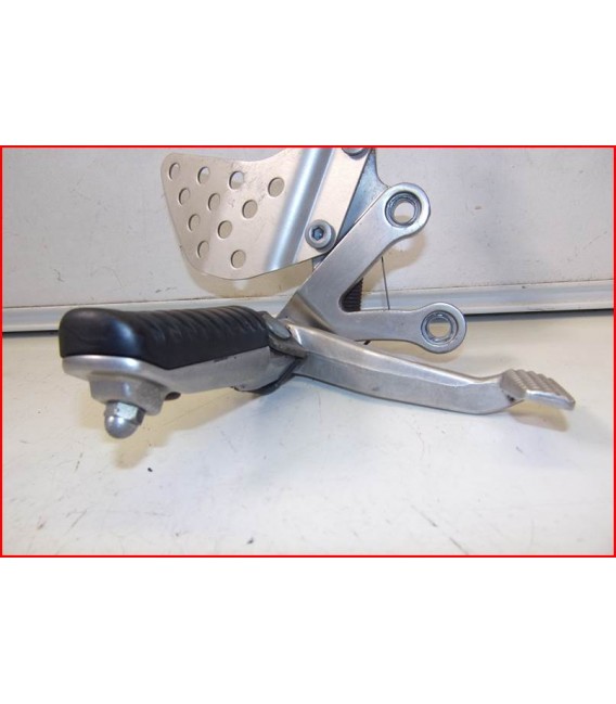 KAWASAKI ZX6R ZX6 R 600 2000-2001 PLATINE CALE PIED AVANT DROITE - OCCASION