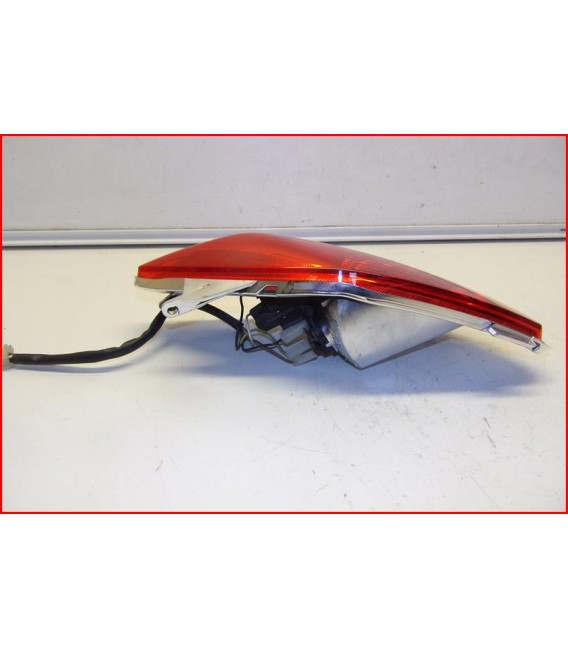 YAMAHA XMAX 125 2006-2009 FEU/PHARE ARRIERE DROIT-OCCASION