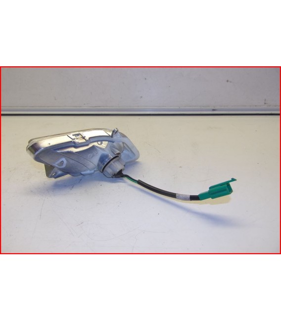YAMAHA XMAX 125 2006-2009 CLIGNOTANT AVANT DROIT -OCCASION