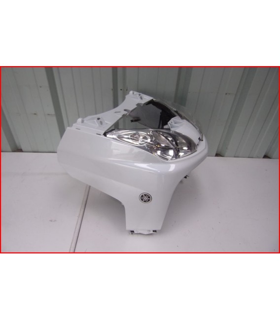 YAMAHA XMAX 125 2006-2009 CARENAGE FACE AVANT + PHARE "griffures" -OCCASION
