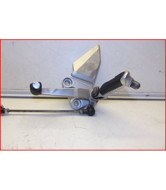 SUZUKI SV 650 2003-2006 PLATINE CALE PIED AV GAUCHE - OCCASION