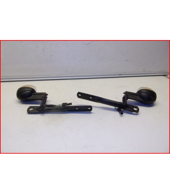 KYMCO KXR 250 2004-2007 SUPPORTS DE CLGNOTANTS ARRIERE- OCCASION
