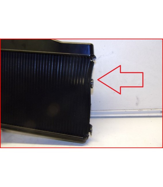 YAMAHA MT07 ET TRACER 700 2021-2023 RADIATEUR " 2 pocs " -OCCASION