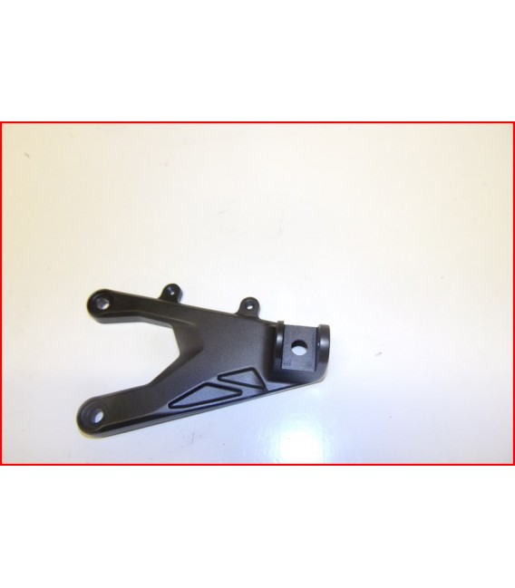 YAMAHA R1 1000 2015-2019 PLATINE CALE PIED AV GAUCHE - OCCASION