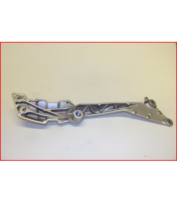 KAWASAKI Z 750 2007-2010 RENFORT DE CADRE DROIT "griffures" - OCCASION