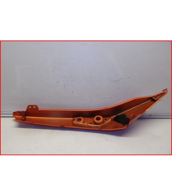 KAWASAKI ER6 650 2009-2011 CARENAGE ARRIERE GAUCHE "griffures" - OCCASION