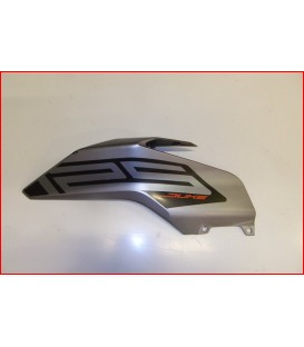 KTM DUKE 125 2021 CARENAGE DE RESERVOIR GAUCHE "griffures" -OCCASION