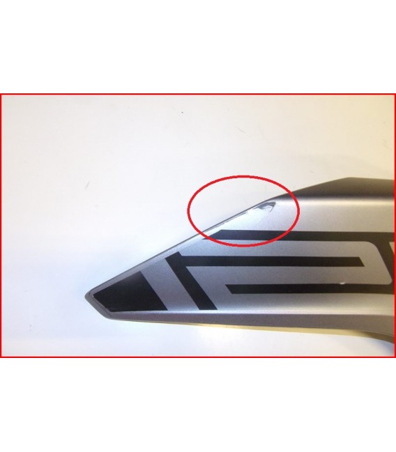 KTM DUKE 125 2021 CARENAGE DE RESERVOIR GAUCHE "griffures" -OCCASION