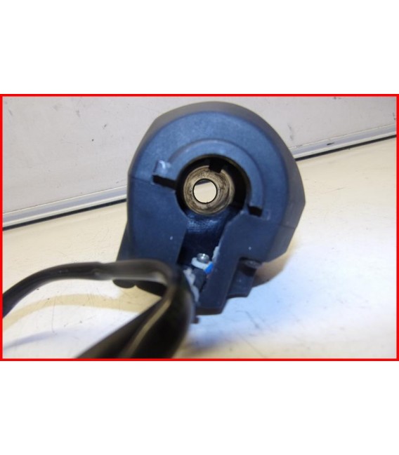YAMAHA YBR 125 2004-2009 COMMODO DROIT-OCCASION