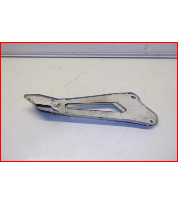 YAMAHA YBR 125 2005-2006 PLATINE CALE PIED GAUCHE -OCCASION