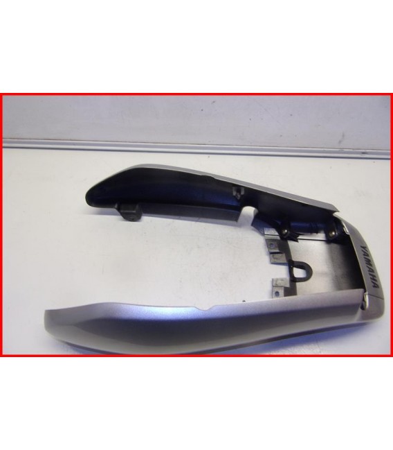 YAMAHA YBR 125 2005-2006 CARENAGE COQUE ARRIERE "griffures" - OCCASION