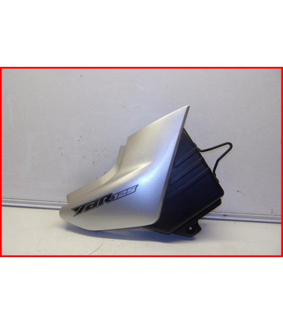YAMAHA YBR 125 2005-2006 CARENAGE DROIT -OCCASION