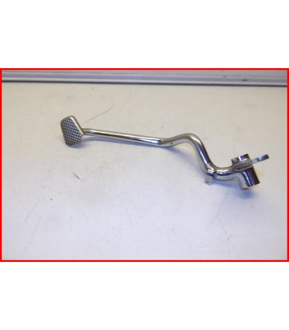 YAMAHA YBR 125 2005-2006 PEDALE DE FREIN ARRIERE -OCCASION