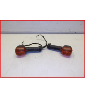 YAMAHA FZS 600 FAZER 2002/2003 CLIGNOTANTS AR DROIT + GAUCHE "griffures"-OCCASION