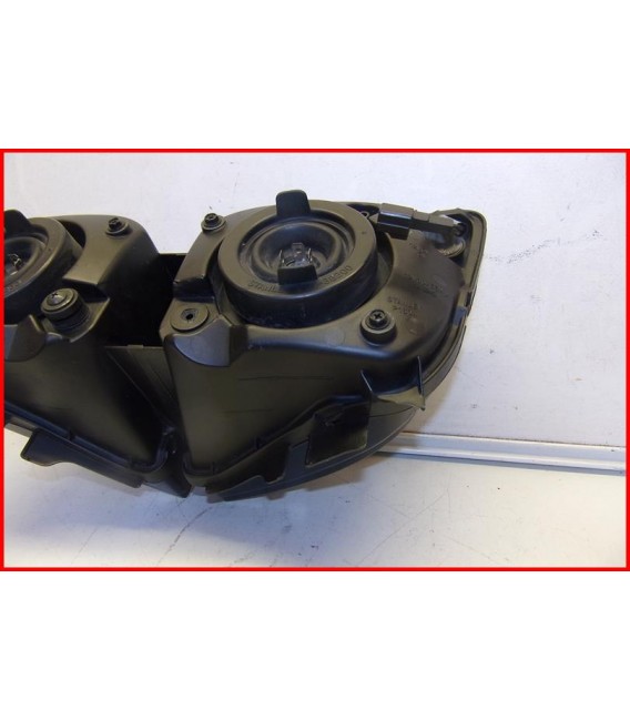 YAMAHA FAZER 600 2002-2003 OPTIQUE DE PHARE AVANT " pattes cassées " -OCCASION