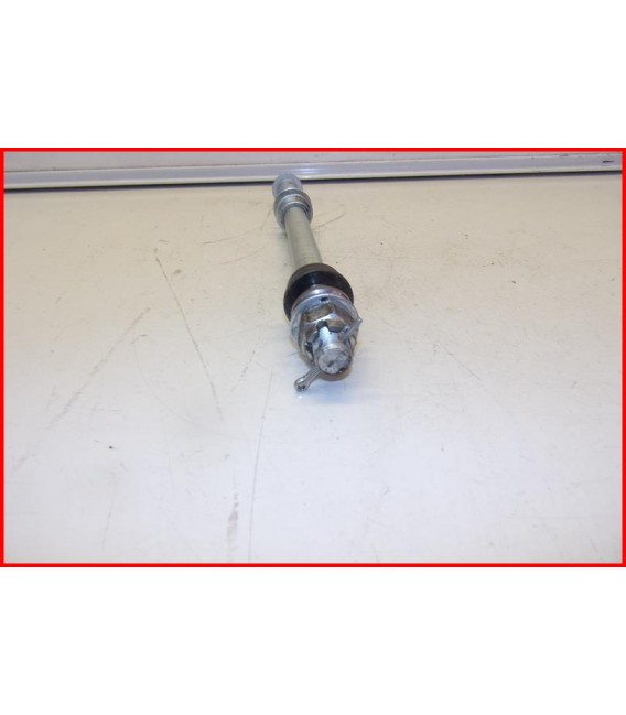 KAWASAKI ER6 650 2006-2008 AXE ROUE ARRIERE -OCCASION