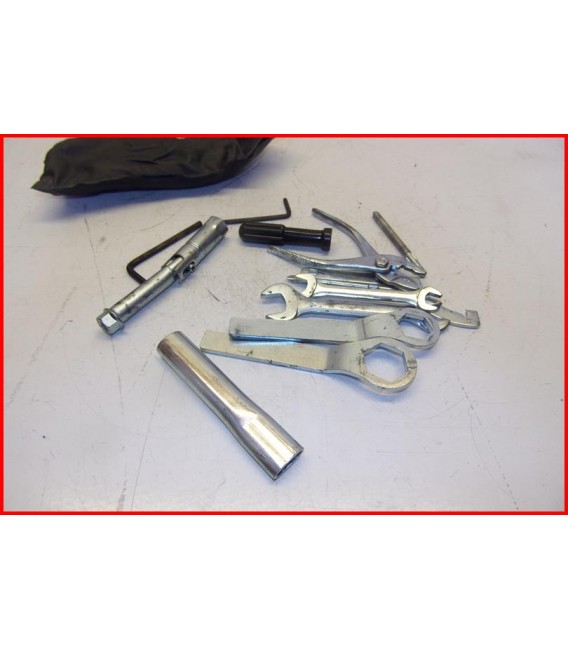KAWASAKI ER6 650 2006-2008 TROUSSE A OUTILS-OCCASION