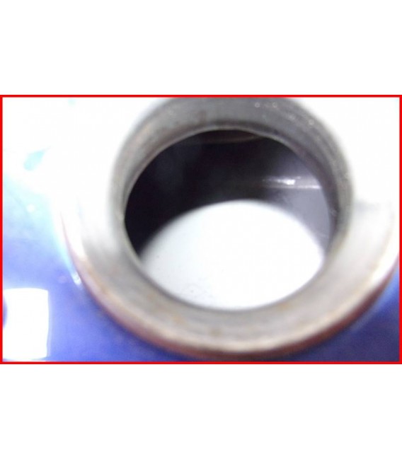 SUZUKI SV 650 1999-2002 RESERVOIR ESSENCE "1 petit poc " -OCCASION
