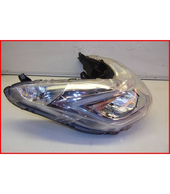 HONDA PCX 125 2014 OPTIQUE DE PHARE " griffures" - OCCASION