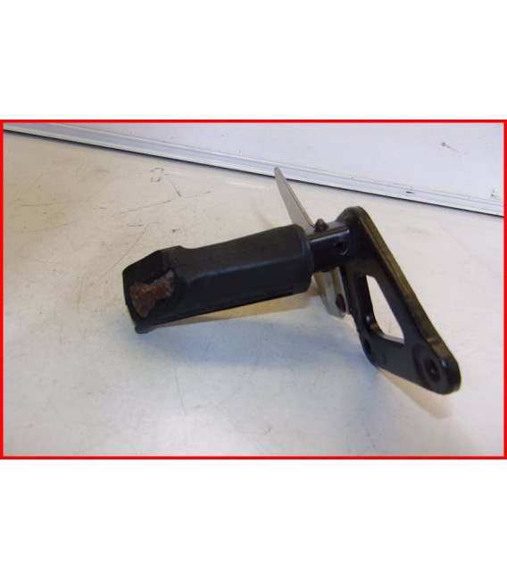 SUZUKI GS 500 E GSE 2004-2007 PLATINE CALE PIED AV GAUCHE - OCCASION