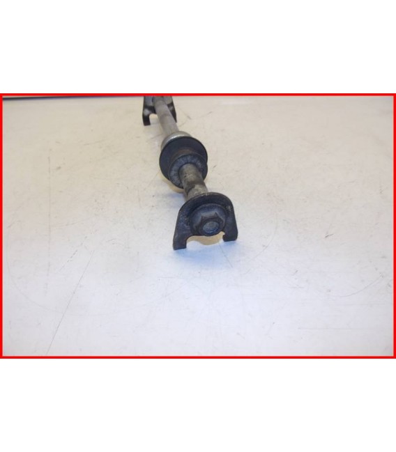 SUZUKI GSE 500 2004-2007 AXE DE ROUE ARRIERE - OCCASION