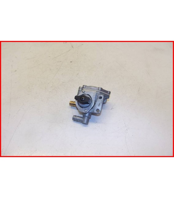 SUZUKI GSE 500 2004-2007 ROBINET ESSENCE - OCCASION