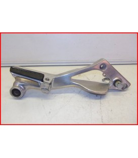 YAMAHA TDM 850 1996-2001 PLATINE CALE PIED AR DROITE-OCCASION