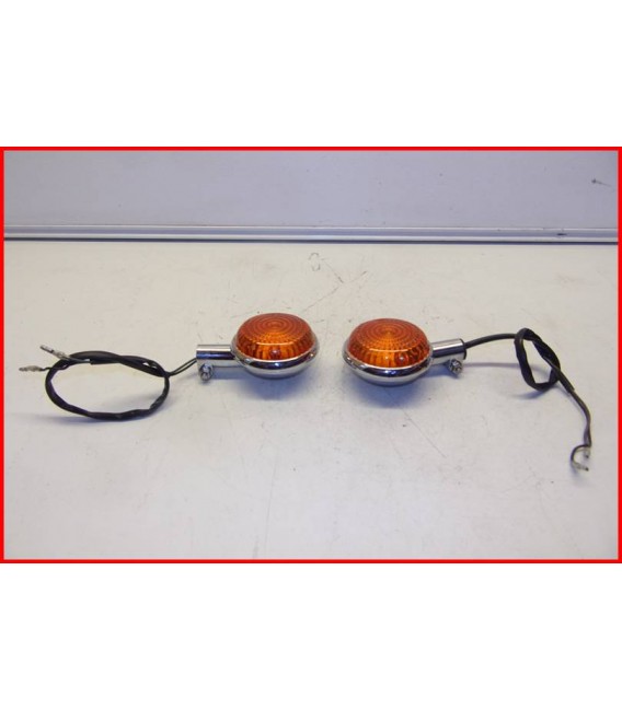 YAMAHA XVS 650 DRAGSTAR CLASSIC 2004-2006 CLIGNOTANTS ARRIERE "griffures"- OCCASION