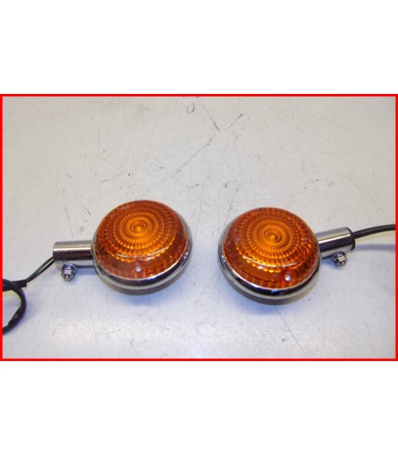 YAMAHA XVS 650 DRAGSTAR CLASSIC 2004-2006 CLIGNOTANTS ARRIERE "griffures"- OCCASION