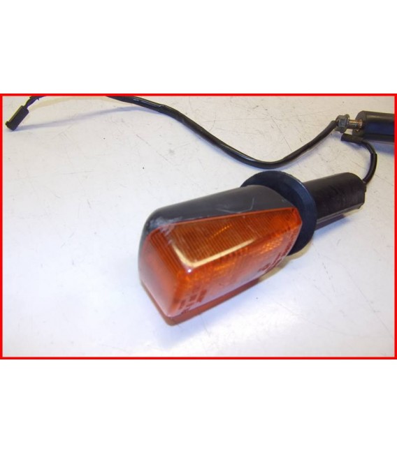 SUZUKI BANDIT 600 1995-1996 2 CLIGNOTANTS AVANT "griffures"- OCCASION