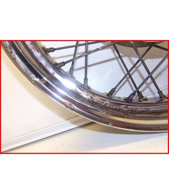 HONDA CA 125 REBEL 1995-2000 JANTE ROUE ARRIERE " oxydation"- OCCASION