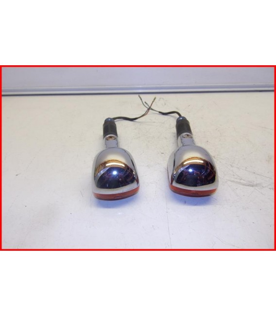 HONDA CA 125 REBEL 1995-2000 2 CLIGNOTANTS AV " rayures" -OCCASION