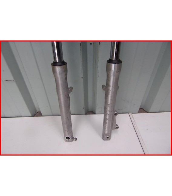 HONDA CA 125 REBEL 1995-2000 FOURCHE "joints à remplacer" - OCCASION